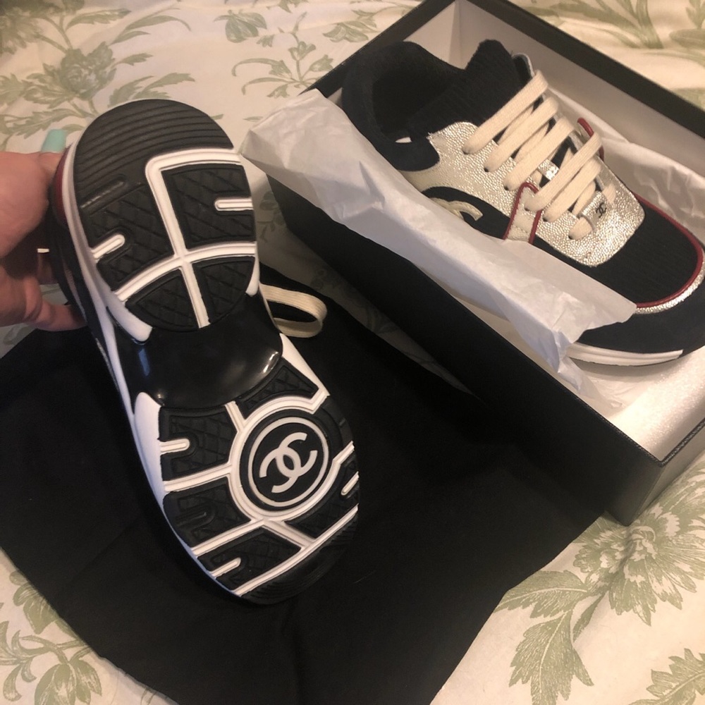 Chanel sneakers - Picture 4 of 6